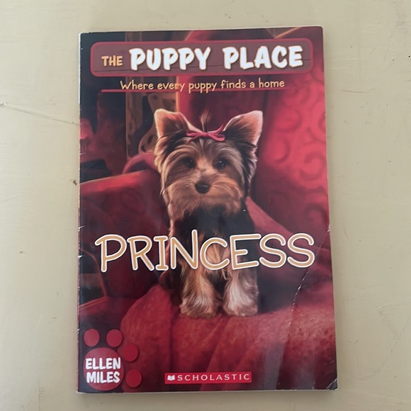 Book Bundle - Picture 4 of 9